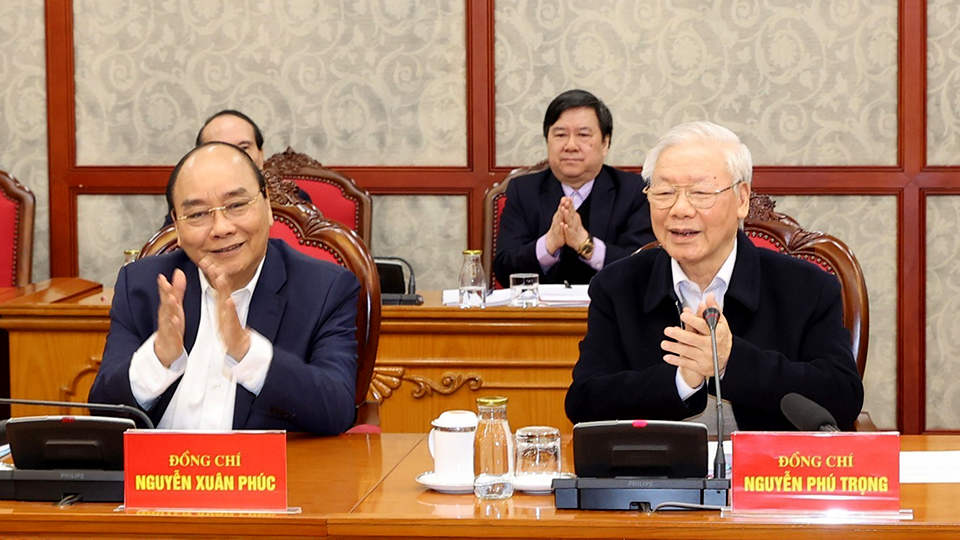Tổng Bí thư, Chủ tịch nước Nguyễn Phú Trọng và Thủ tướng Nguyễn Xuân Phúc tại phiên họp. Ảnh: Trí Dũng - TTXVN