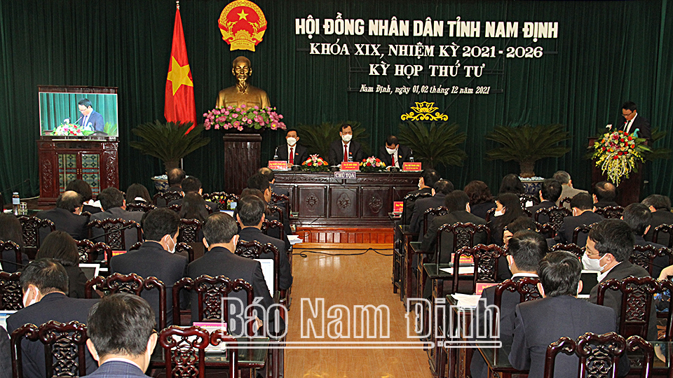 Quang cảnh kỳ họp.