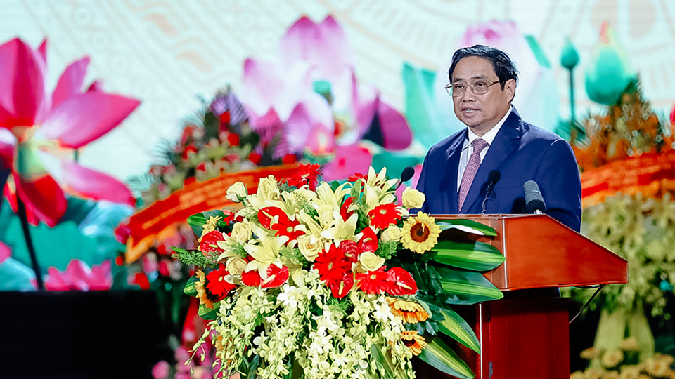 Thủ tướng Chính phủ Phạm Minh Chính phát biểu tại Lễ kỷ niệm 100 năm Ngày sinh Thủ tướng Chính phủ Võ Văn Kiệt. Ảnh: VGP/Nhật Bắc